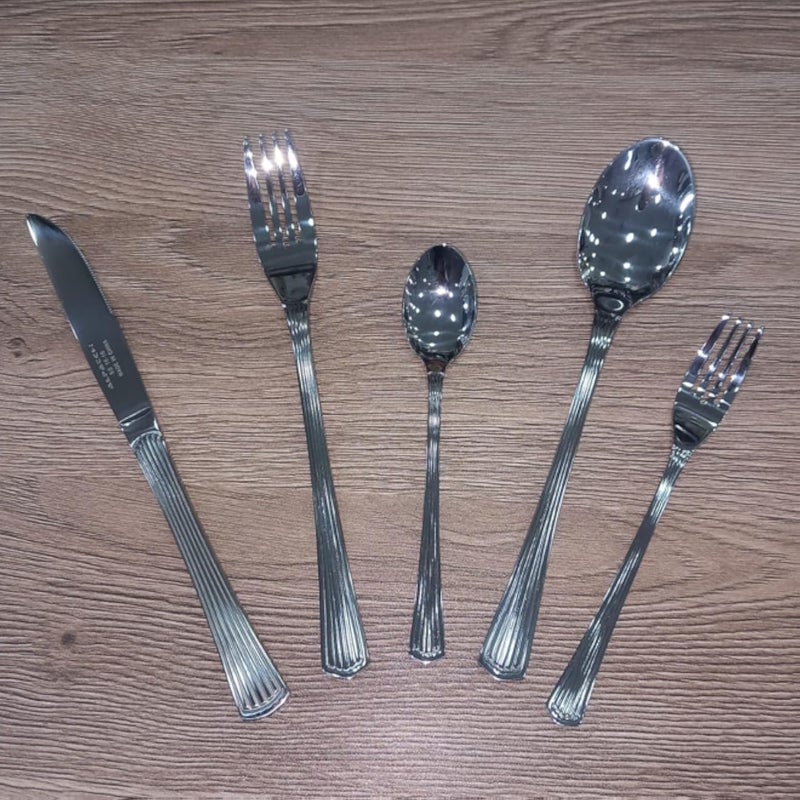 Generic San-li Elegant Modern 5-Piece Stainless Steel Flatware Set, Engraved Lines Pattern, Comfortable Handle Design for Daily Use and Special Occasions.